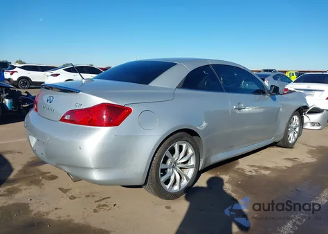 2013 Infiniti G37 из США, поврежденный, VIN JN1CV6FE7DM772680